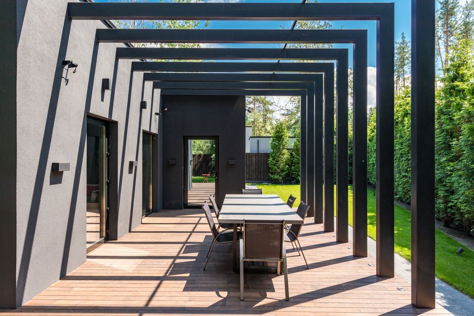 18 Pergola Ideas to Transform Your Backyard in 2026